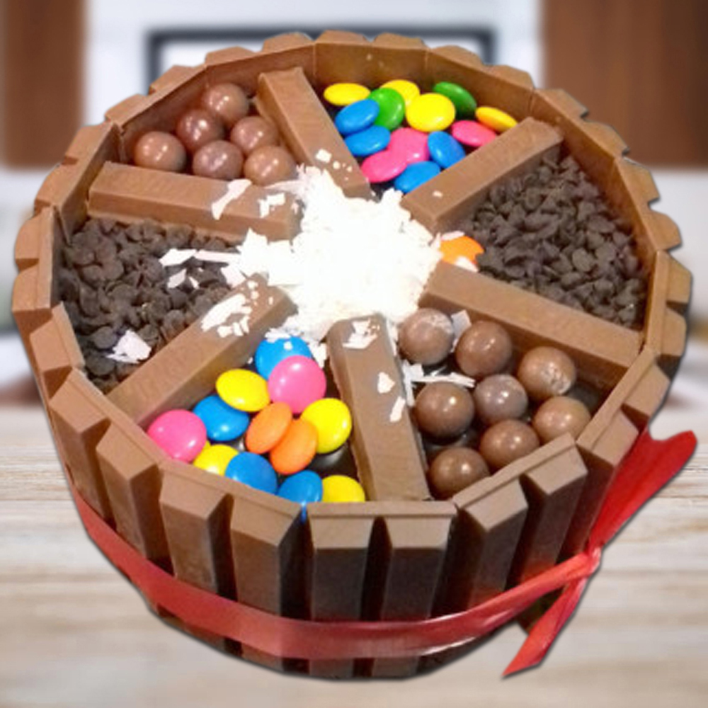 Kitkat Cake | Kitkat Chocolate Cake | Kitkat Cake Recipe | Kitkat Gems Cake  | Birthday Cake #cake - YouTube