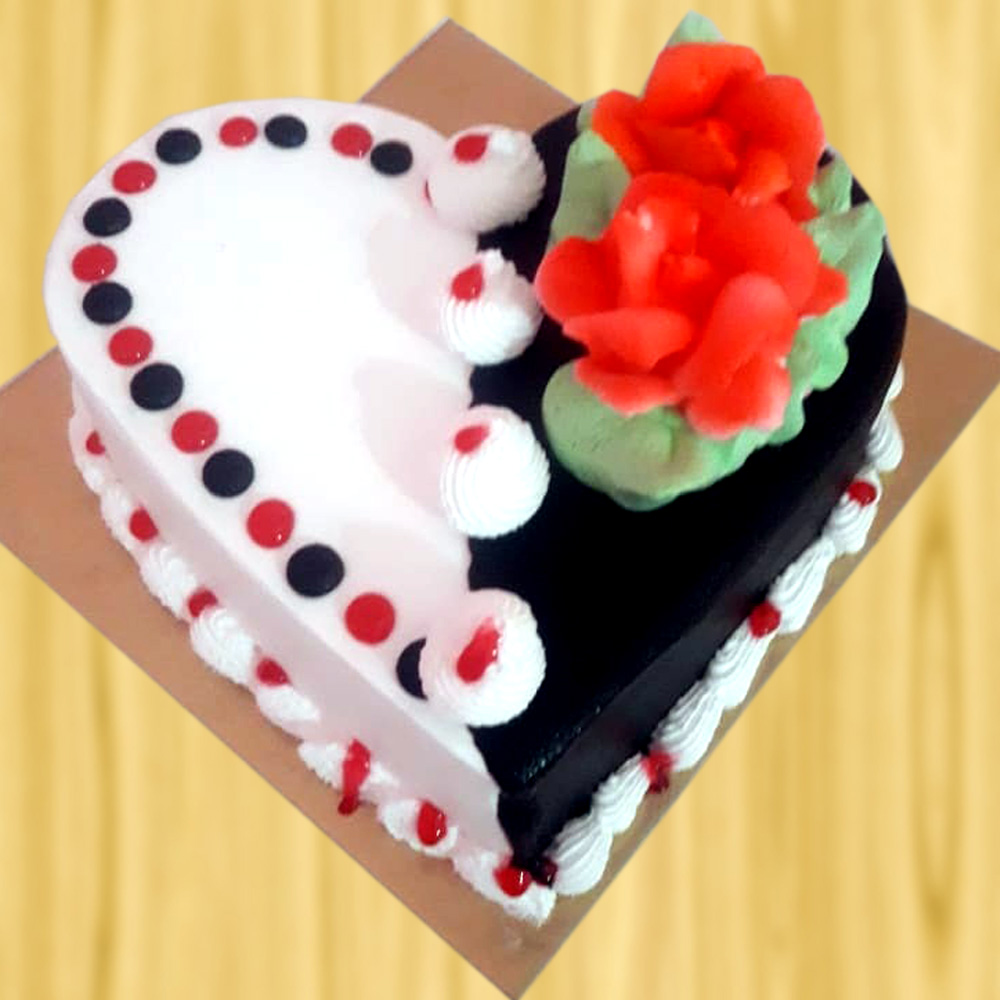 Classic Black Forest Cake 1 Kg : Gift/Send Fresh Gifts Online HD1108743  |IGP.com